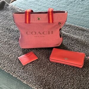 3 Piece Coach Tote Bag with Wallet & Card Holder